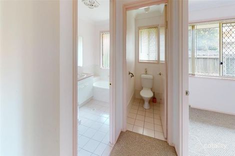 Property photo of 2/21 Avondale Drive Banora Point NSW 2486
