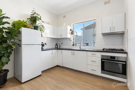 2/88-90 Curlewis St, Bondi Beach, NSW 2026