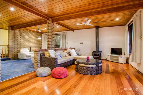 Property photo of 221 Burrowye Crescent Keilor VIC 3036