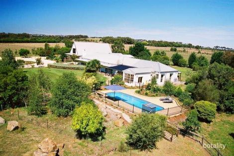 195 Whites Rd, Mount Duneed, VIC 3217