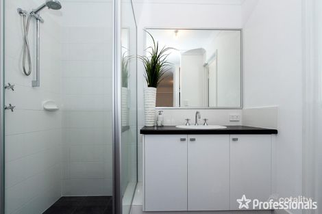 Property photo of 41 Mercado Way Alkimos WA 6038