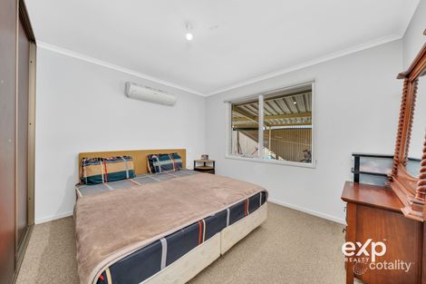 Property photo of 4 Rolls Court Parafield Gardens SA 5107