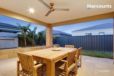Property photo of 33 Fortuna Crescent Cranbourne West VIC 3977