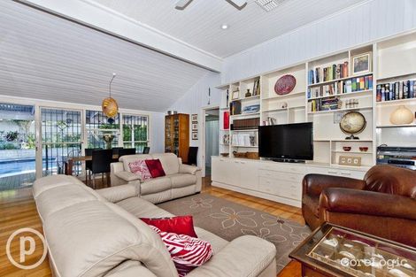 Property photo of 16 Bally Street Kelvin Grove QLD 4059