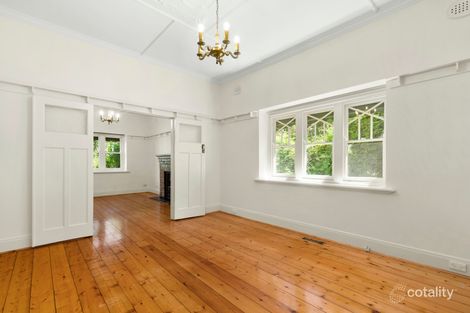 Property photo of 32 Summerhill Road Brighton East VIC 3187