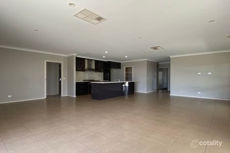 Property photo of 18 Kirby Drive Killara VIC 3691