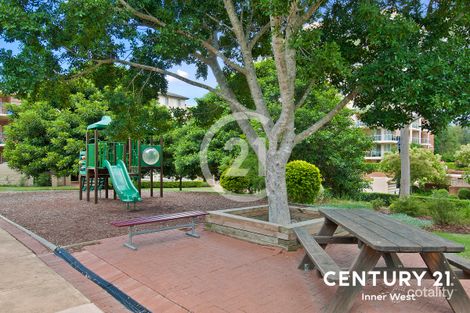 Property photo of 402/6 Wentworth Drive Liberty Grove NSW 2138