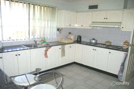 Property photo of 3 Durack Close Edensor Park NSW 2176