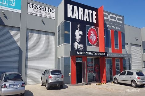 33 Eucumbene Dr, Ravenhall, VIC 3023