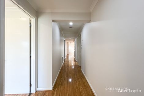 Property photo of 59 Featherwood Crescent Craigieburn VIC 3064