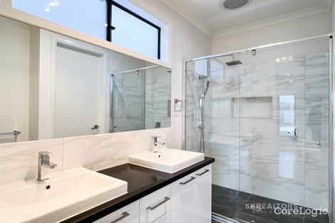 Property photo of 59 Featherwood Crescent Craigieburn VIC 3064