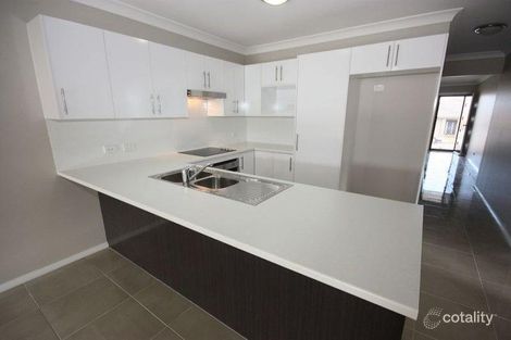 Property photo of 2/30 Broomfield Crescent Hunterview NSW 2330