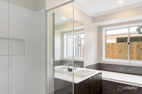 Property photo of 34 Sally Crescent Nirimba QLD 4551