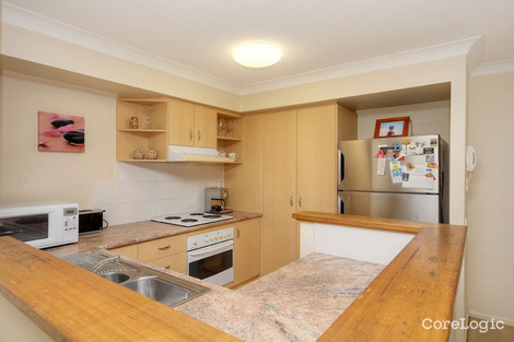 Property photo of 4/36-38 Back Street Biggera Waters QLD 4216