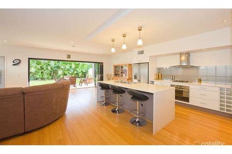 Property photo of 21 Graceville Avenue Graceville QLD 4075