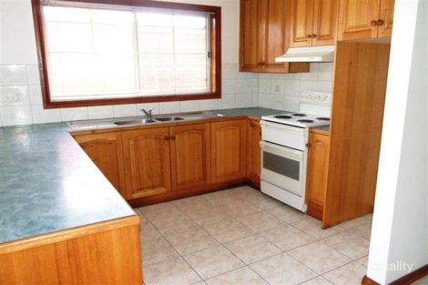 Property photo of 2/16 Blue Gum Court Cowes VIC 3922