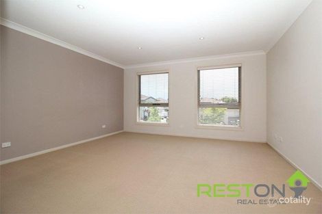 Property photo of 19 Wattlebird Place Glenwood NSW 2768