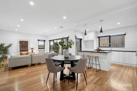 Property photo of 6 Floreat Avenue Highton VIC 3216