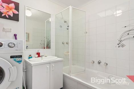 Property photo of 2/22 Herbert Road Carrum Downs VIC 3201