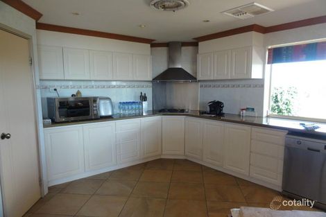 Property photo of 32 Dawson Road Dumbarton WA 6566