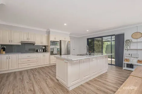 Property photo of 2/6 Grills Place Armidale NSW 2350