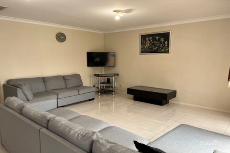 Property photo of 16 Wodalla Place Lyndhurst VIC 3975