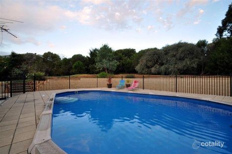 Property photo of 5 Seaview Drive Happy Valley SA 5159