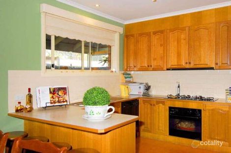 Property photo of 2/32 Errington Road St Albans VIC 3021