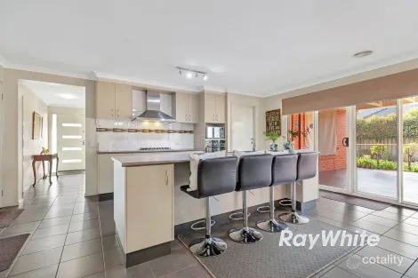 Property photo of 2 Wren Court Echuca VIC 3564