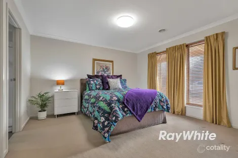 Property photo of 2 Wren Court Echuca VIC 3564