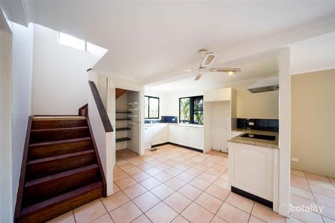 Property photo of 8 Katoota Court Cannonvale QLD 4802