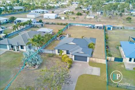 Property photo of 31 Shoalmarra Drive Mount Low QLD 4818