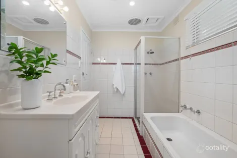 Property photo of 21 Amber Road Highbury SA 5089