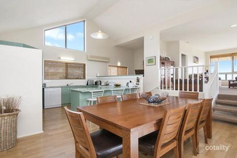 Property photo of 20 The Broadway San Remo VIC 3925