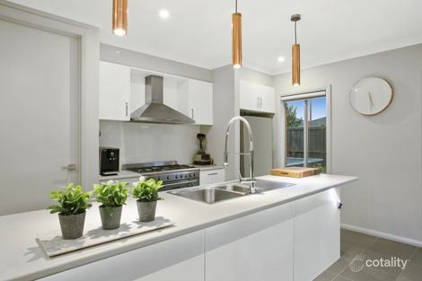 Property photo of 28 Everlasting Terrace Mount Duneed VIC 3217