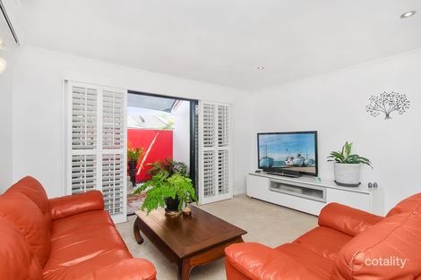 Property photo of 10 Picabeen Close Robina QLD 4226