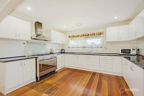 Property photo of 6 Wattle Avenue Kings Park VIC 3021