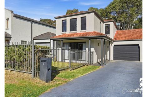 7 Reserve Cct, Currans Hill, NSW 2567