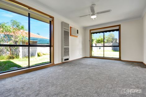 Property photo of 34 Karinya Close Werribee VIC 3030