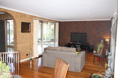 Property photo of 56 Charles Green Avenue Endeavour Hills VIC 3802