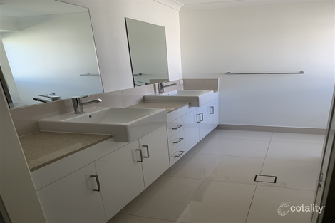 Property photo of 56 Canterbury Road Emerald QLD 4720