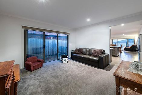 Property photo of 17 Plush Circuit Epping VIC 3076