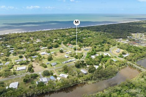 29 Kingfisher Cres, Moore Park Beach, QLD 4670