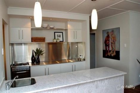 30 Carr St, Hermit Park, QLD 4812