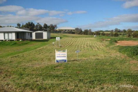 17 Spencer Hwy, Port Broughton, SA 5522