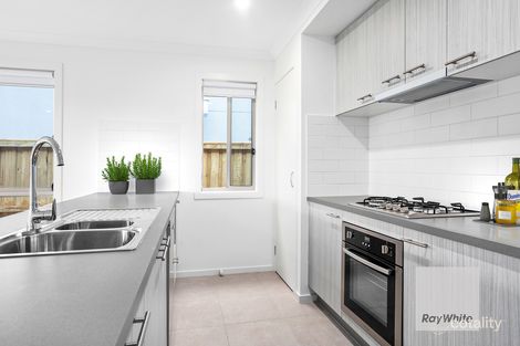 Property photo of 55 Fuchsia Drive Rockbank VIC 3335