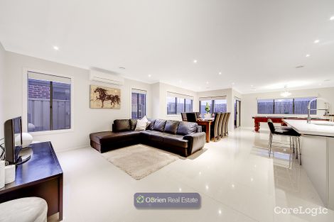 Property photo of 5 Braestar Street Cranbourne VIC 3977