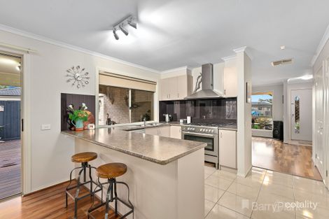 Property photo of 14 Bellbrae Crescent Cranbourne West VIC 3977