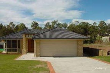 21 Julienne St, Southside, QLD 4570