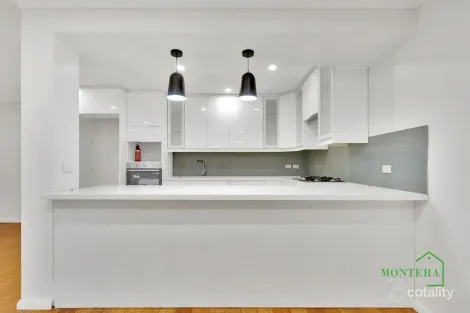 Property photo of 42 Malmsbury Drive Meadow Heights VIC 3048